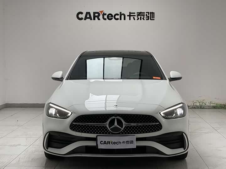 Фото 10 - Mercedes-Benz C-Class