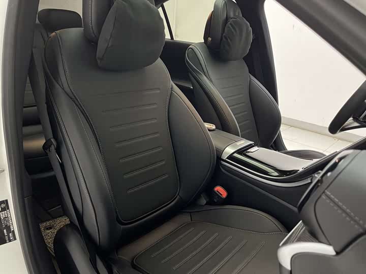 Фото 12 - Mercedes-Benz C-Class