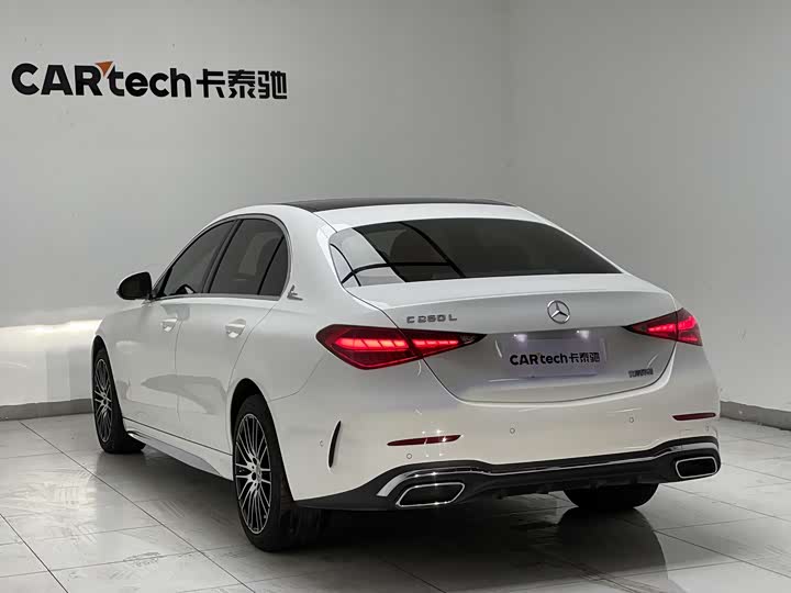 Фото 34 - Mercedes-Benz C-Class