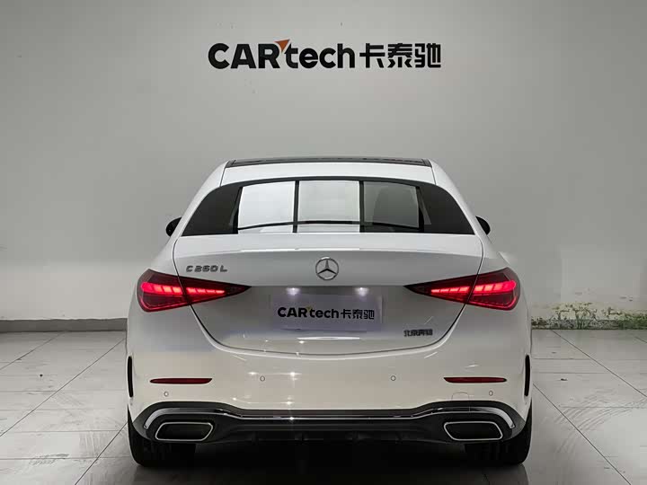 Фото 35 - Mercedes-Benz C-Class