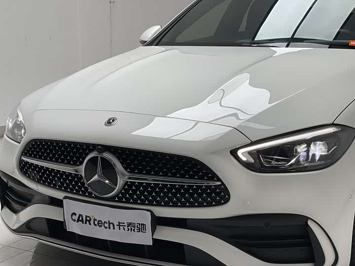 Фото 6 - Mercedes-Benz C-Class