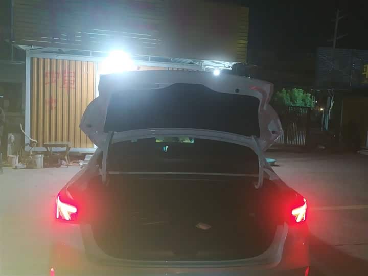 Фото 19 - Changan Eado Plus