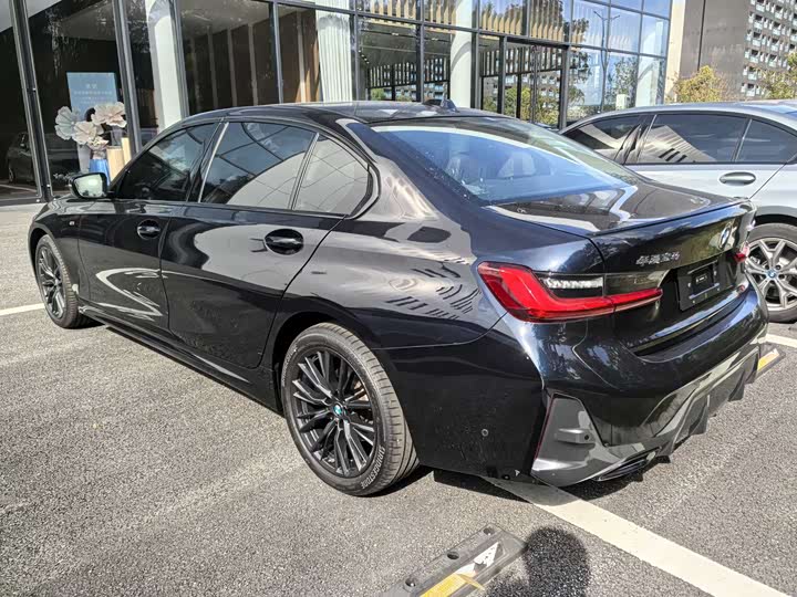 Фото 4 - BMW 3 Series