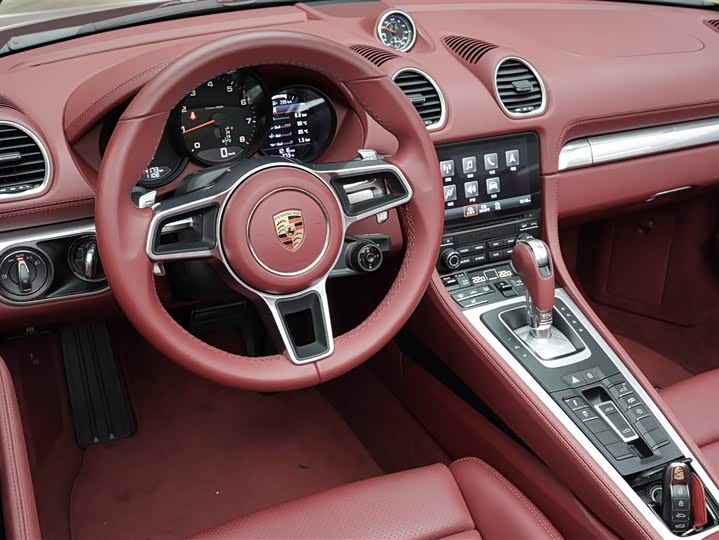 Фото 20 - Porsche 718