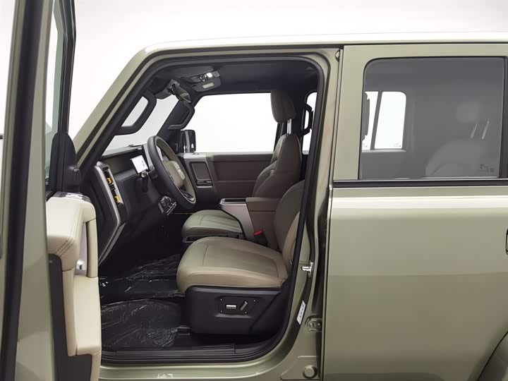 Фото 10 - Chery iCar V23