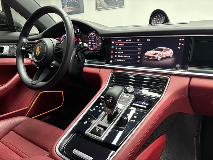 Фото 11 - Porsche Panamera