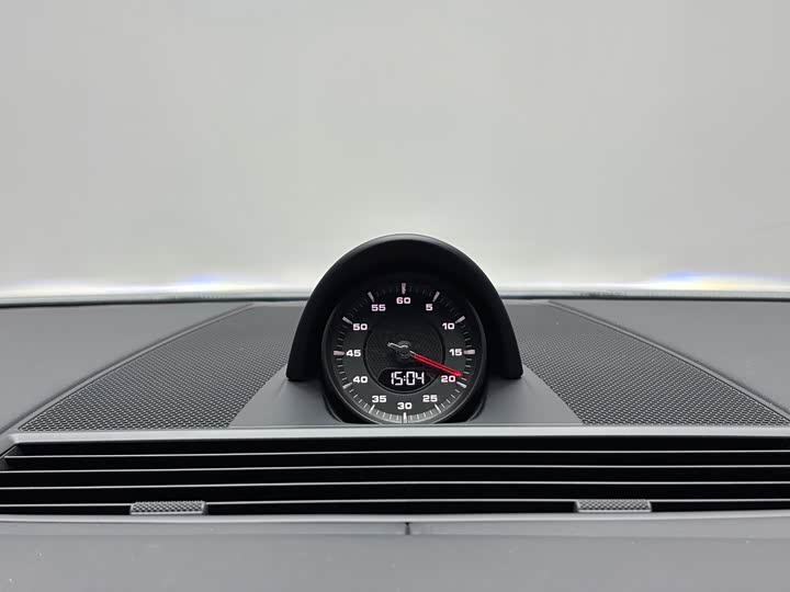 Фото 14 - Porsche Panamera