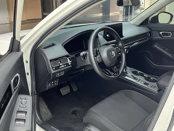 Фото 7 - Honda Civic