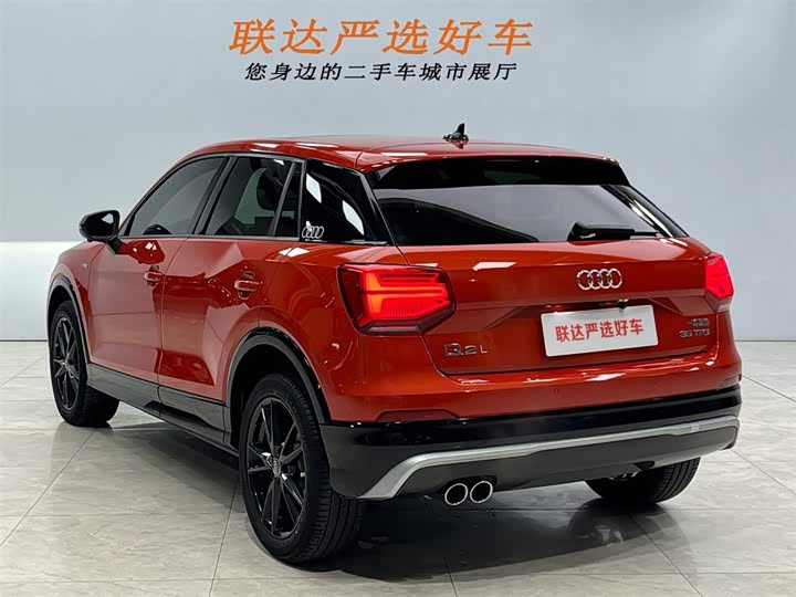 Фото 21 - Audi Q2L