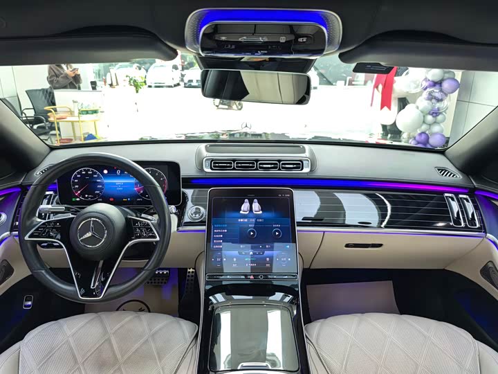 Фото 10 - Mercedes-Benz S-Class