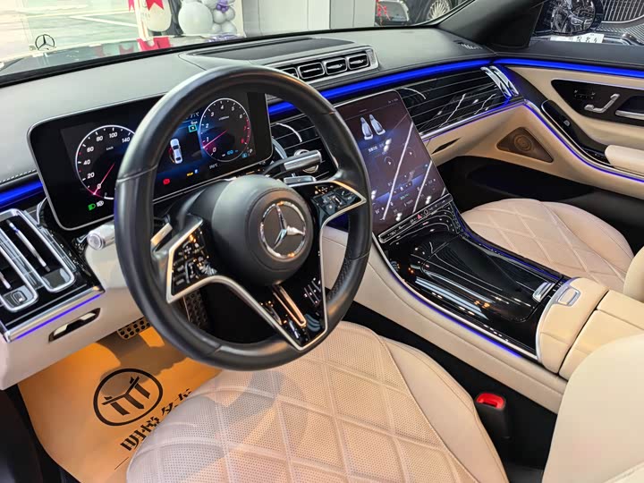 Фото 6 - Mercedes-Benz S-Class