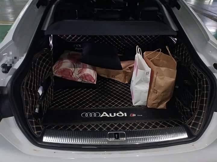 Фото 10 - Audi A5