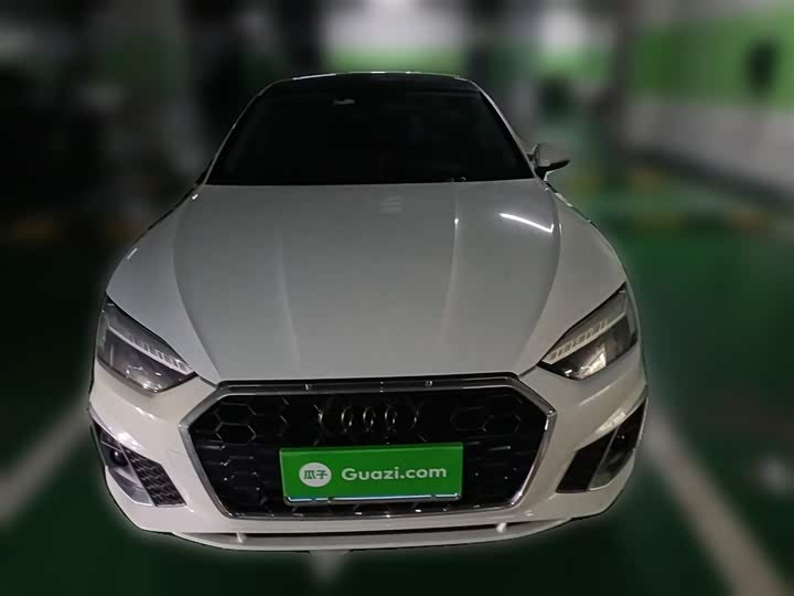 Фото 24 - Audi A5