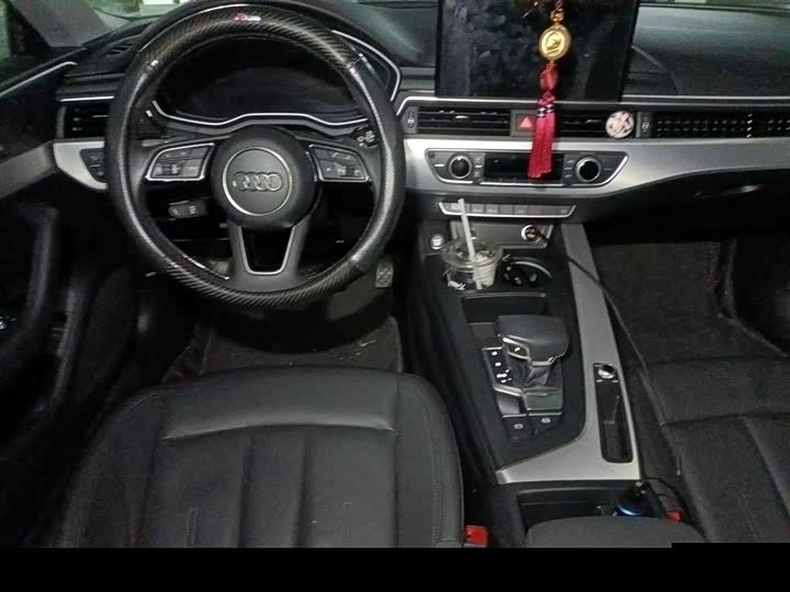 Фото 3 - Audi A5