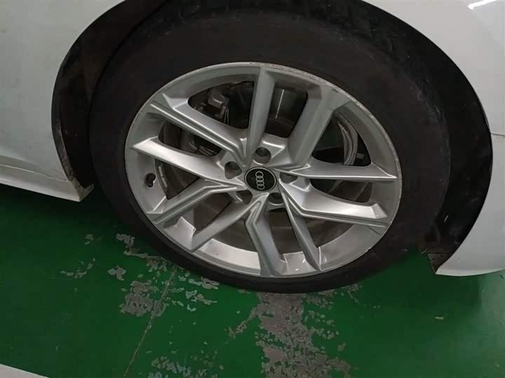 Фото 31 - Audi A5