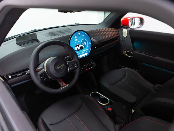 Фото 9 - Mini Cooper JCW