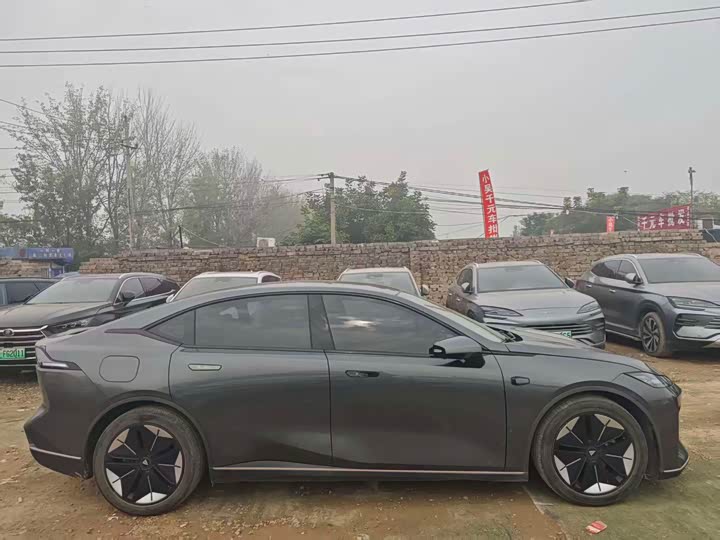 Фото 5 - Changan Deepal SL03