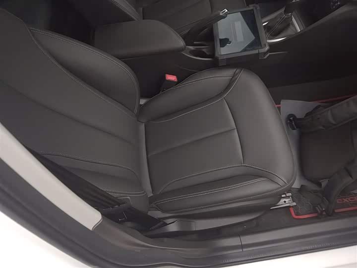 Фото 25 - Buick Excelle GT