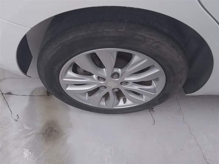 Фото 26 - Buick Excelle GT