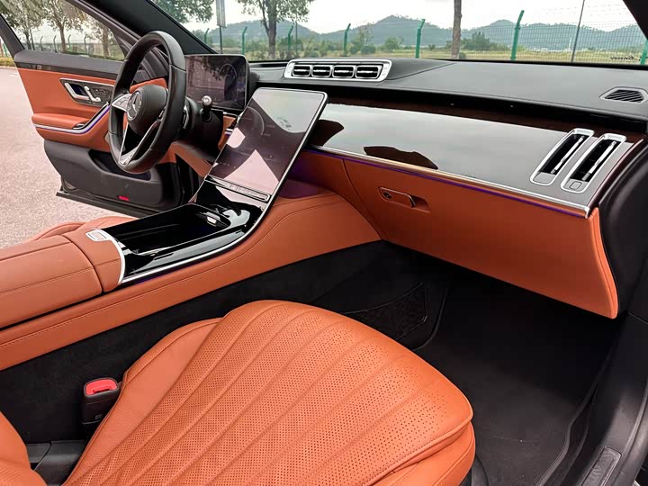 Фото 12 - Mercedes-Benz S-Class