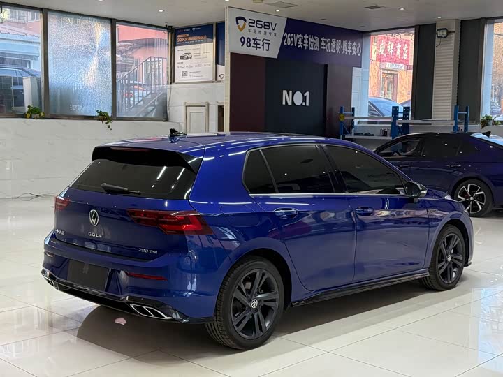 Фото 4 - Volkswagen Golf