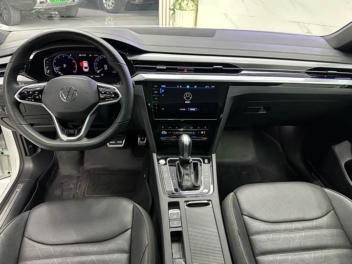 Фото 10 - Volkswagen CC