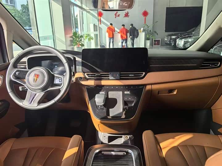 Фото 3 - Hongqi HQ9 Hybrid