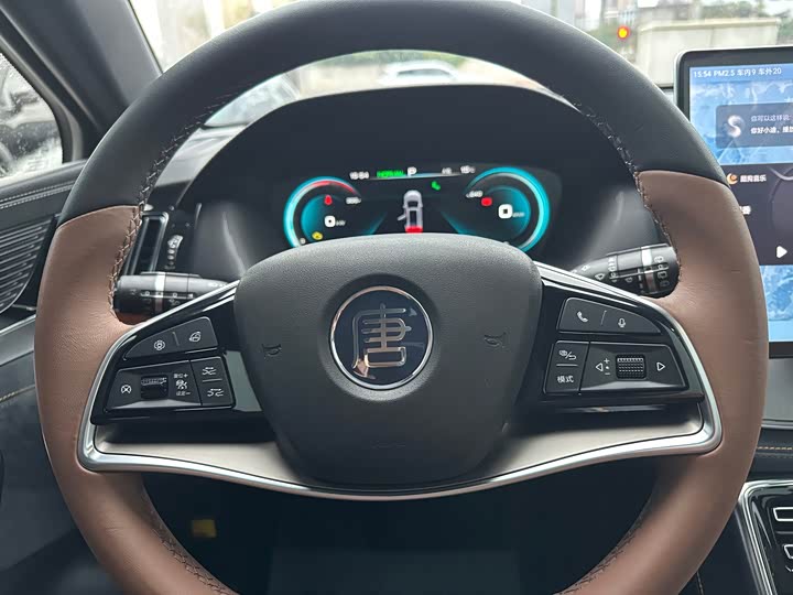 Фото 29 - BYD Tang Hybrid/EV