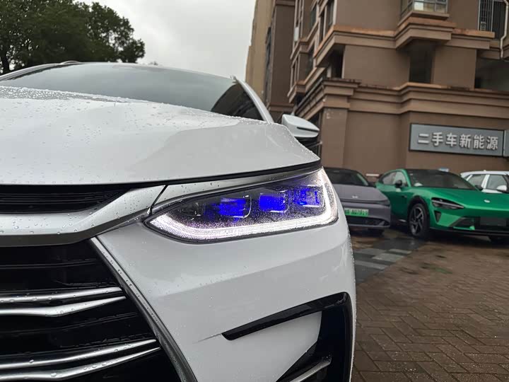 Фото 37 - BYD Tang Hybrid/EV