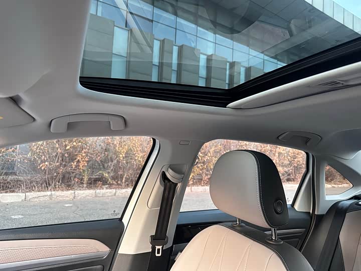 Фото 14 - Volkswagen Lavida