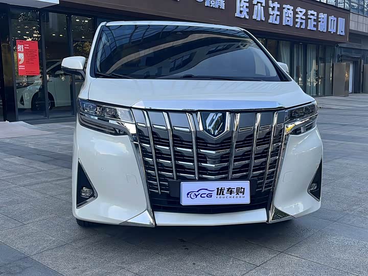 Фото 5 - Toyota Alphard