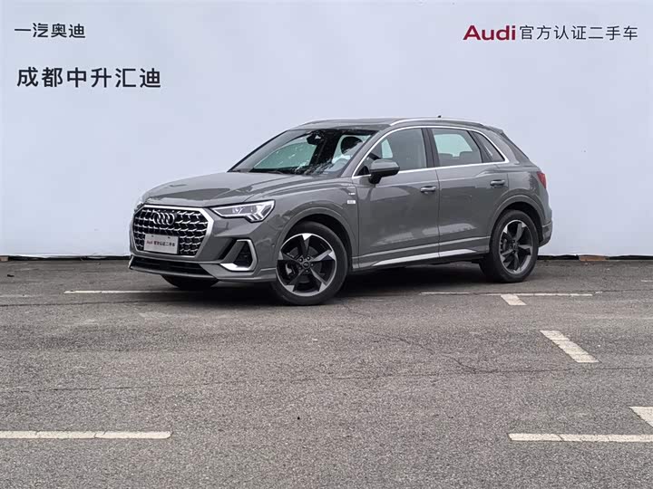 Фото 1 - Audi Q3