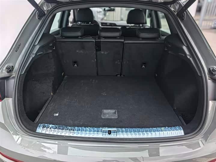 Фото 12 - Audi Q3