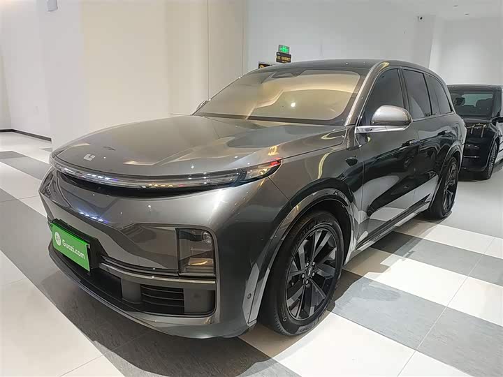 Фото 1 - LiXiang L8