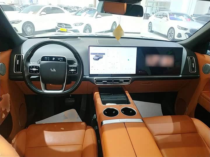 Фото 10 - LiXiang L8