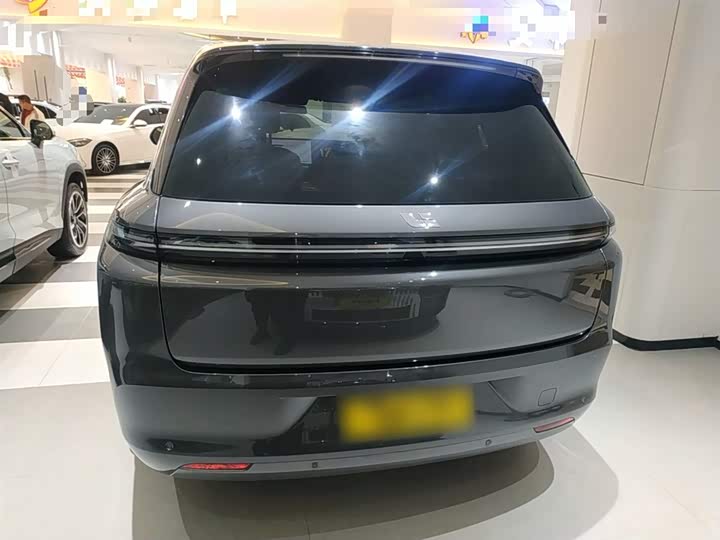 Фото 6 - LiXiang L8