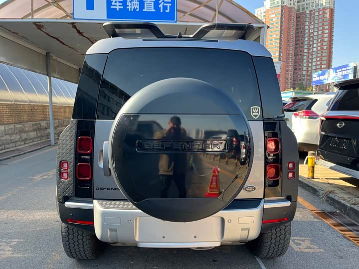 Фото 5 - Land Rover Defender