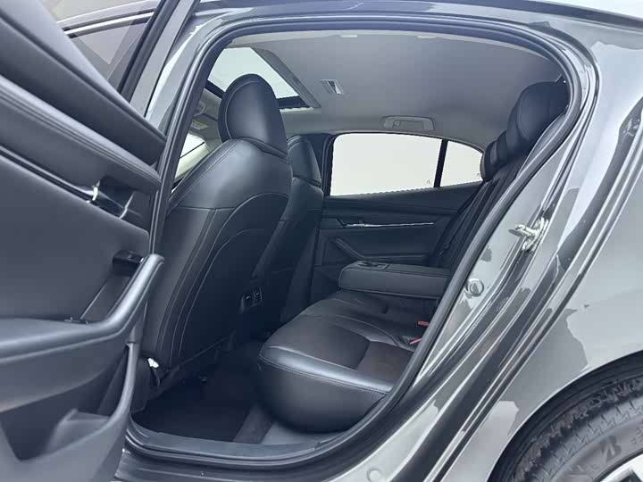 Фото 7 - Mazda 3 (Axela)