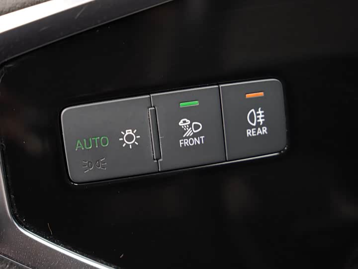 Фото 11 - Audi Q3