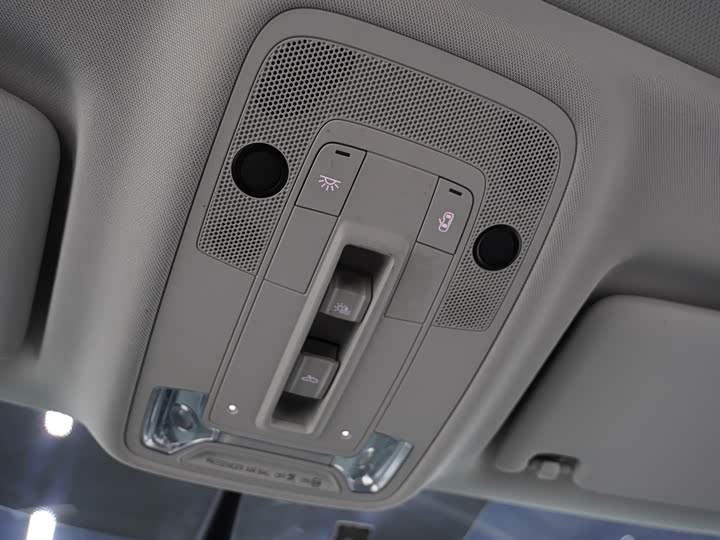 Фото 17 - Audi Q3