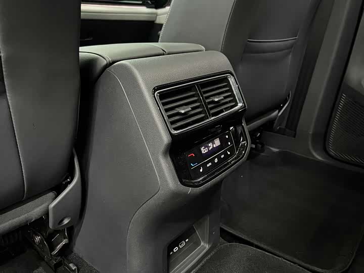 Фото 12 - Volkswagen Teramont Pro