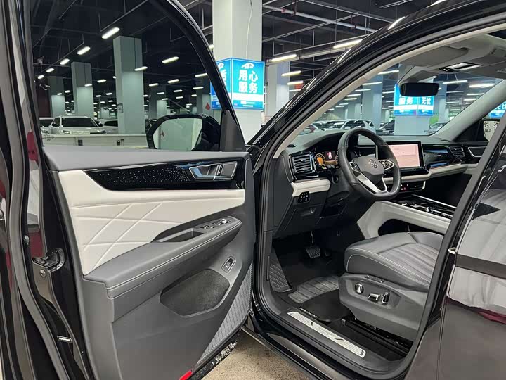 Фото 4 - Volkswagen Teramont Pro