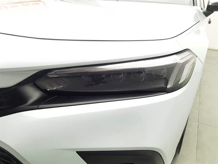 Фото 7 - Honda Civic