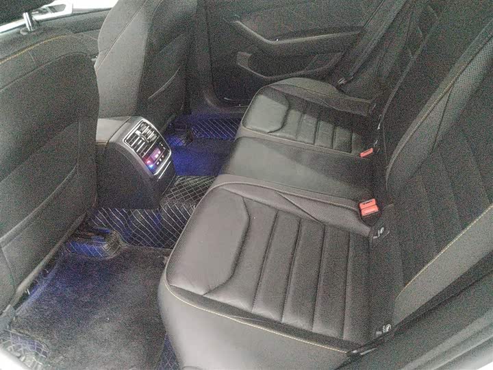 Фото 17 - Volkswagen CC