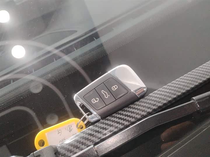 Фото 9 - Volkswagen CC