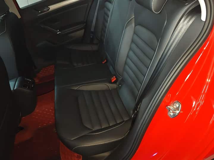 Фото 17 - Volkswagen Lamando L