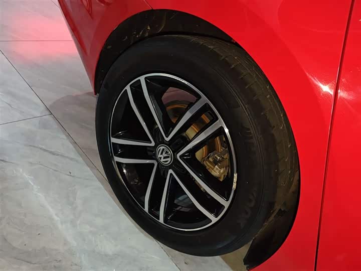 Фото 26 - Volkswagen Lamando L