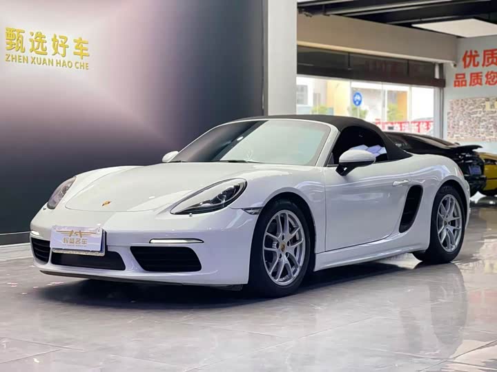 Фото 1 - Porsche 718