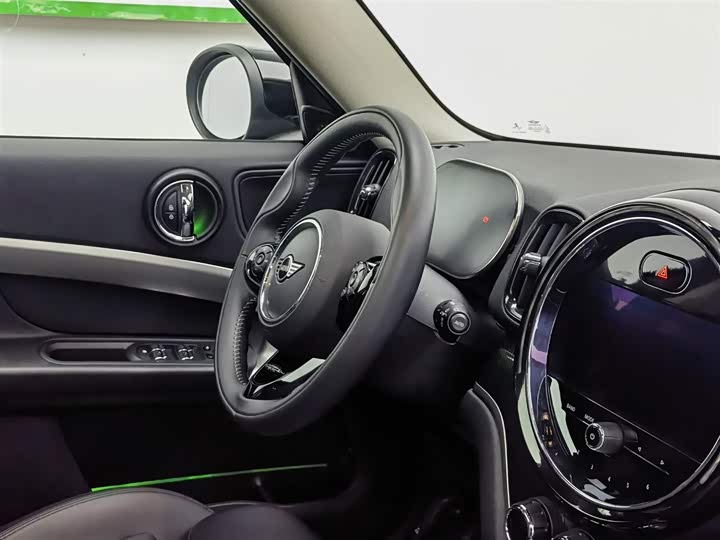 Фото 22 - Mini Countryman