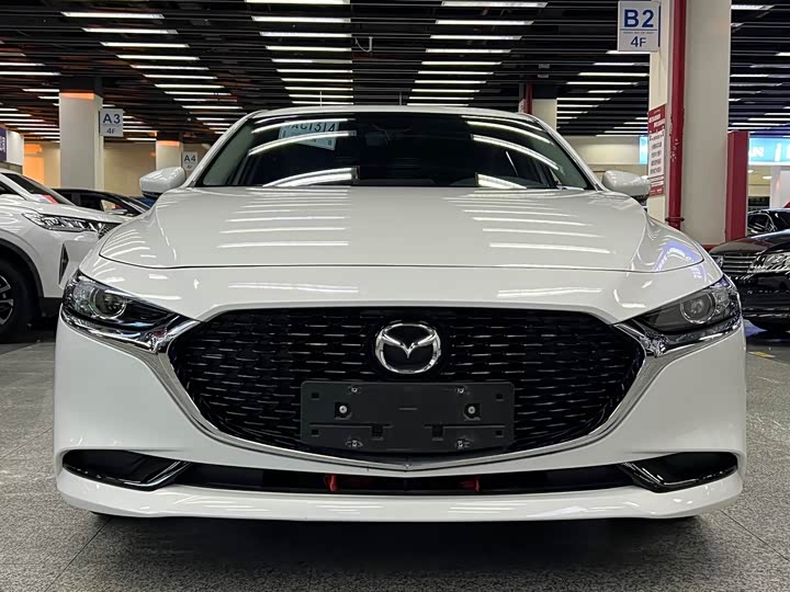 Фото 3 - Mazda 3 (Axela)